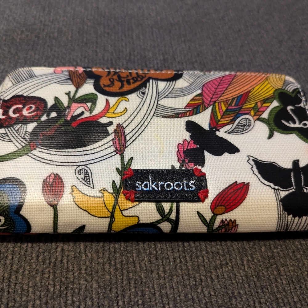 Sakroots wallet
